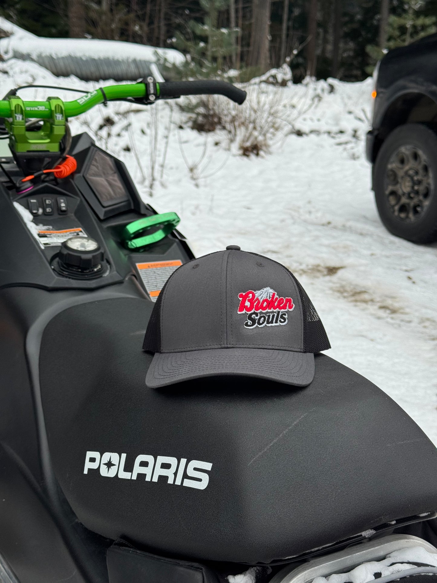 BROKEN SOULS MOUNTAINS